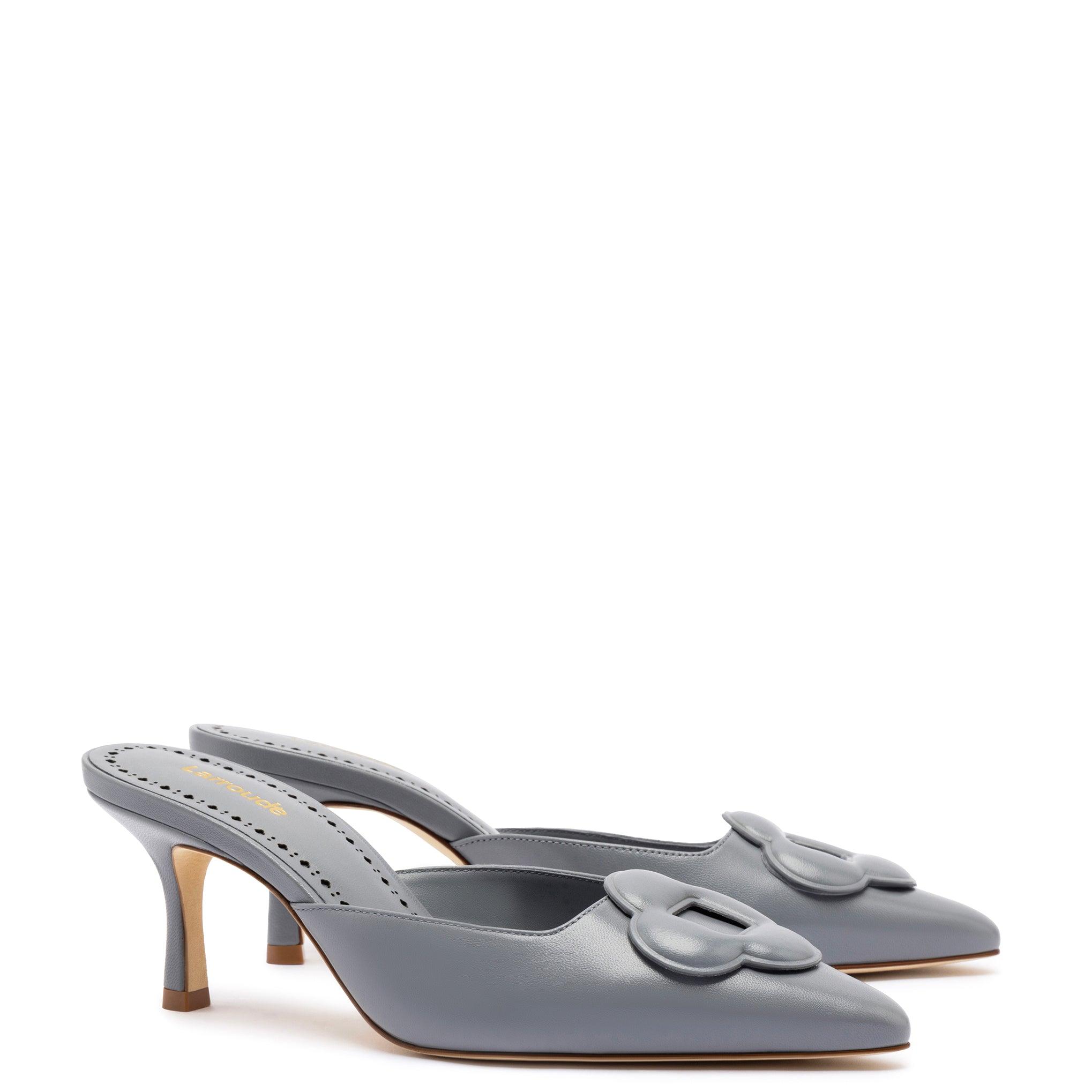 Flora Pump In Titanium Leather - Primm's