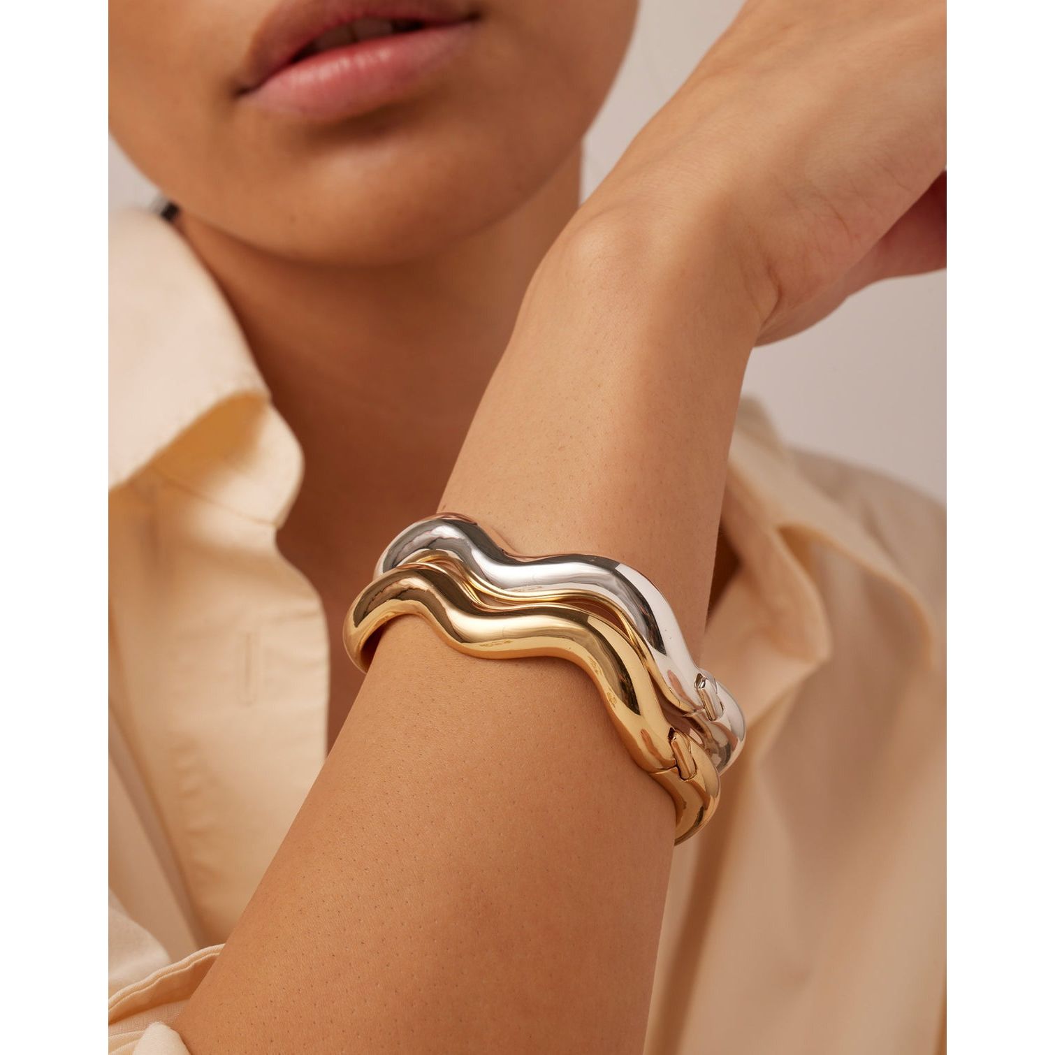 Jenny Bird Ola Bangle Gold