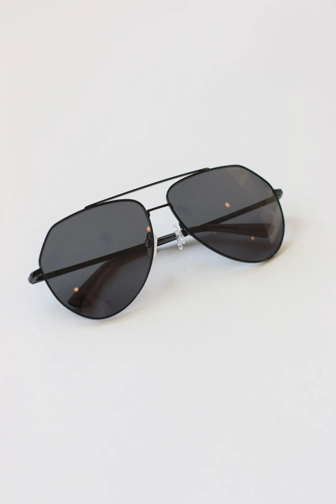 Anea Hill Harbor Aviator Sunglasses