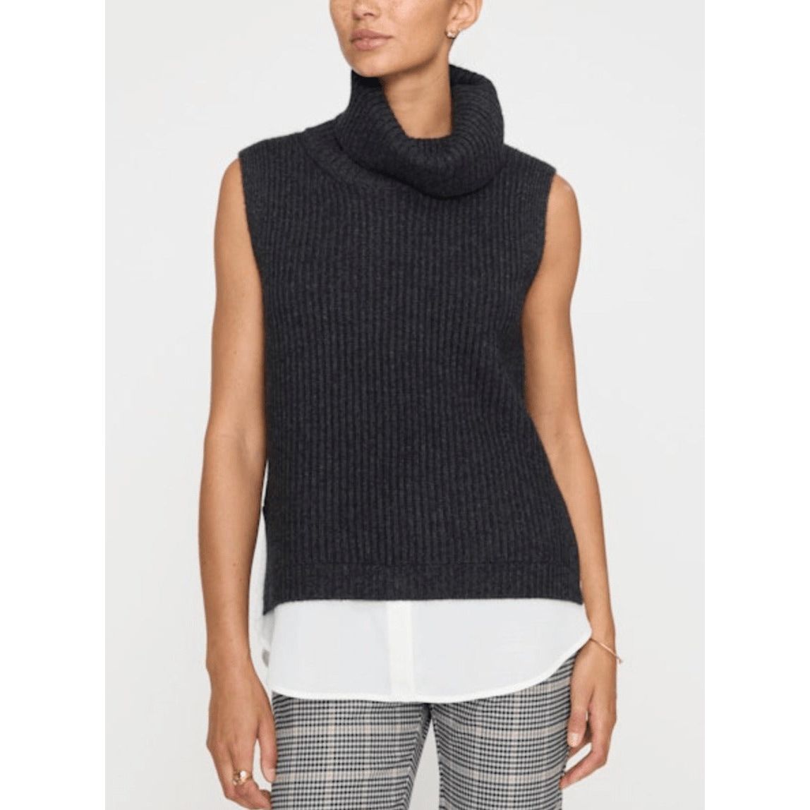 Brochu Walker Archer Sleeveless Looker